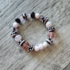 Elegant Pink and Black Beaded Bracelet